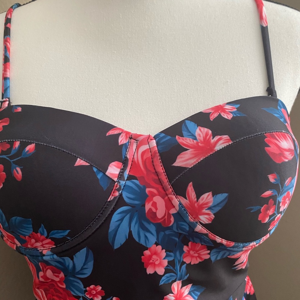 Bathing suit Top Size L Strapless Floral - Picture 2 of 13